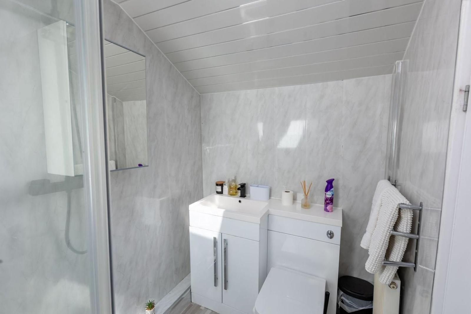 Spacious 3 Bedroom Home In Glasgow - Free Parking Exterior foto