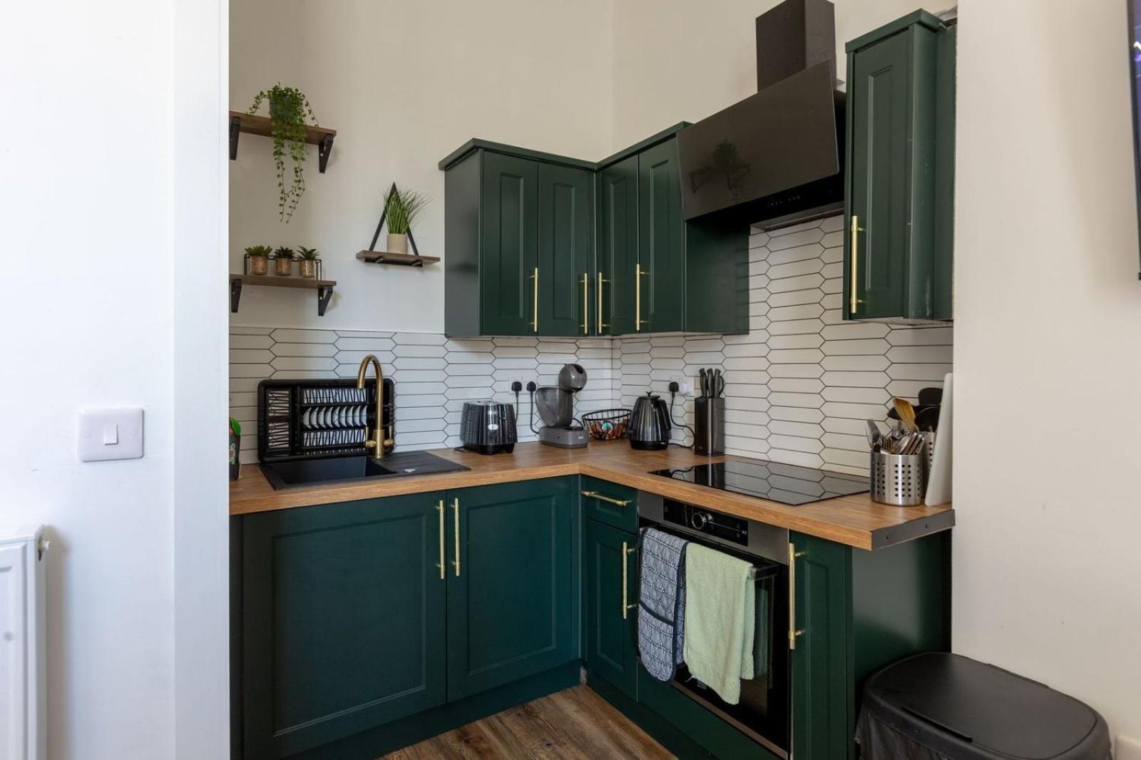 Spacious 3 Bedroom Home In Glasgow - Free Parking Exterior foto